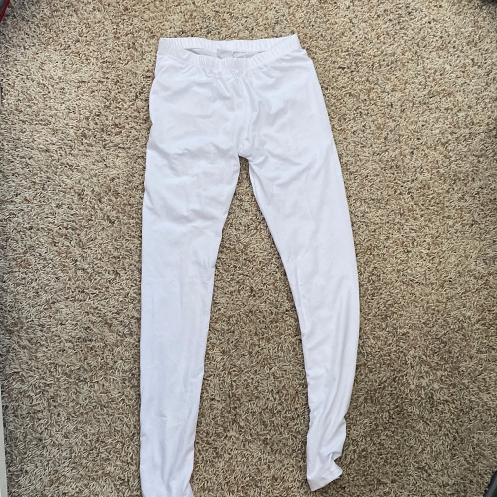 white Spirt leggings